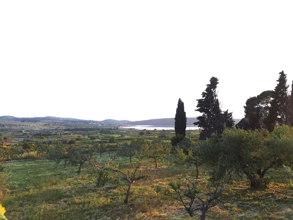 Holiday Home Olive Szybenik Zewnętrze zdjęcie