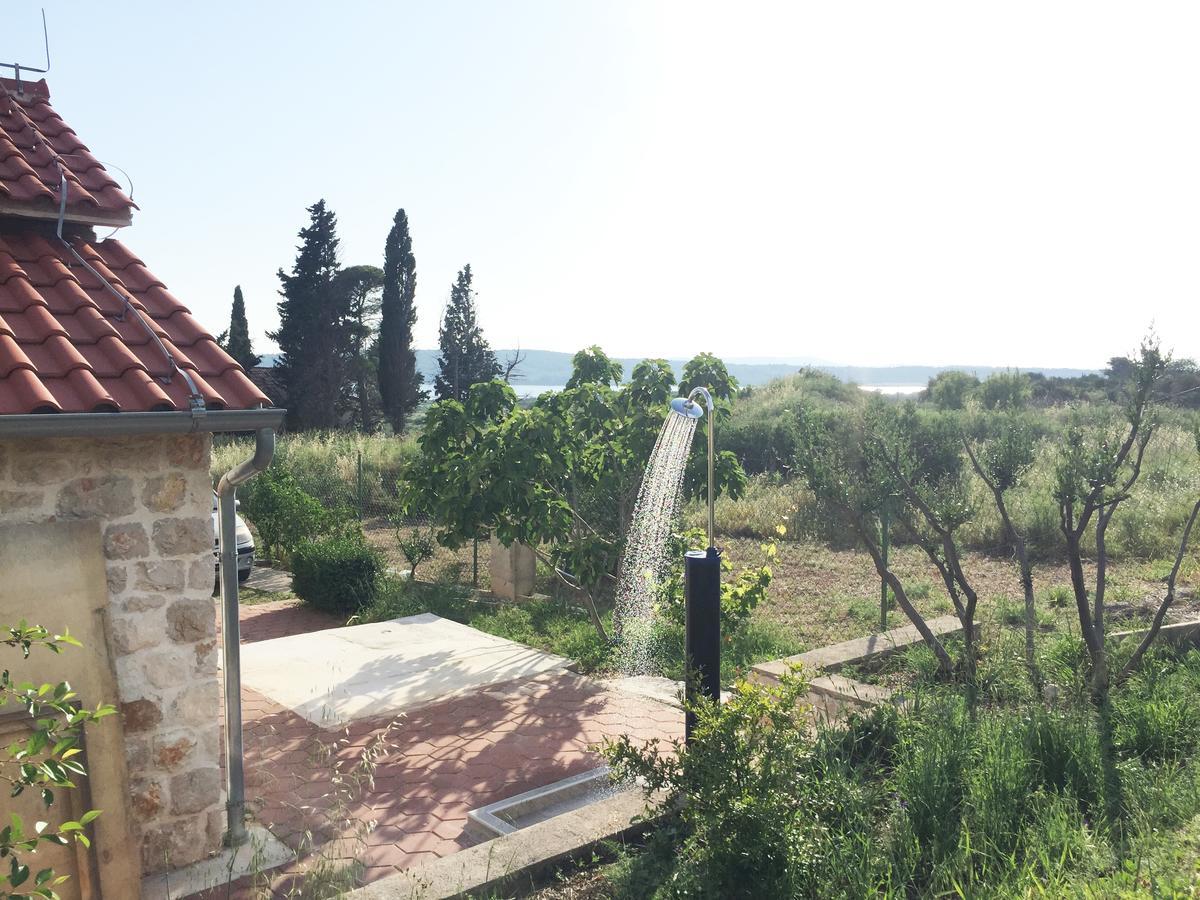Holiday Home Olive Szybenik Zewnętrze zdjęcie